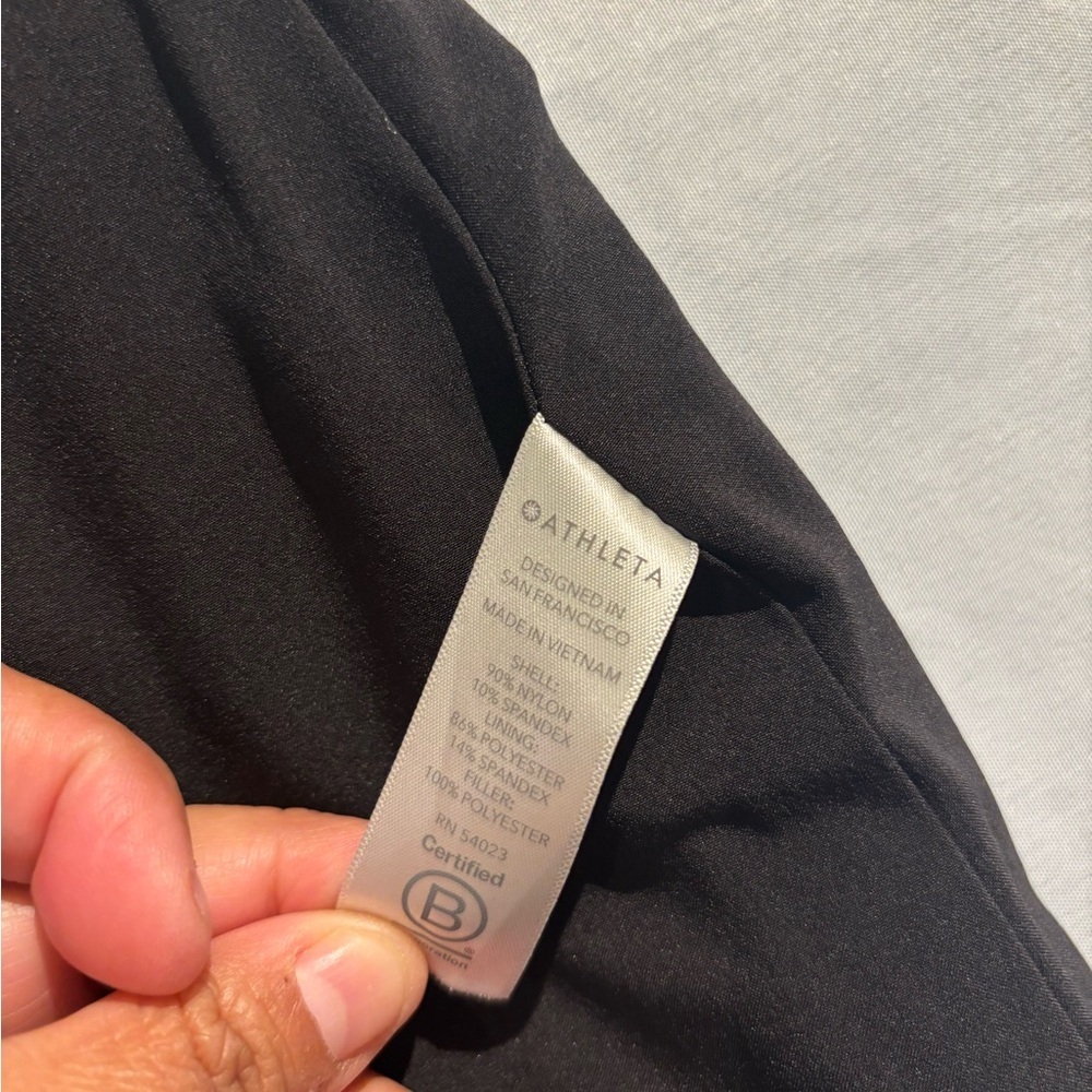 ATHLETA - Picture 7 of 7